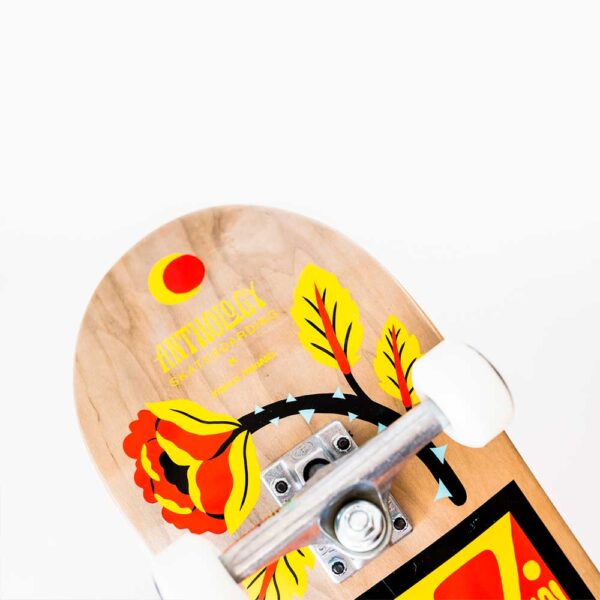 Skateboard anthology lettering - grey light natural